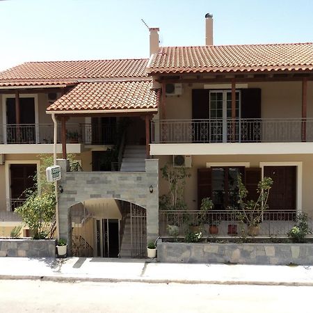 Erminia Studios Mousata Exterior photo