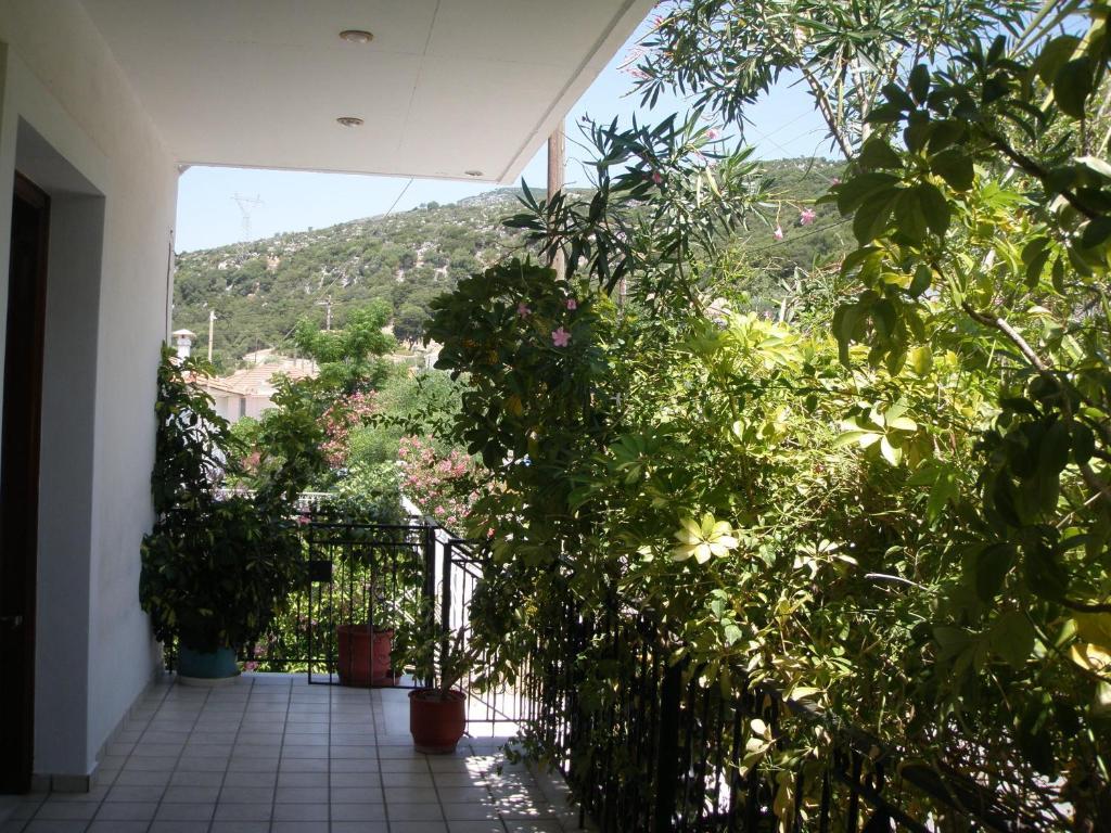 Erminia Studios Mousata Exterior photo